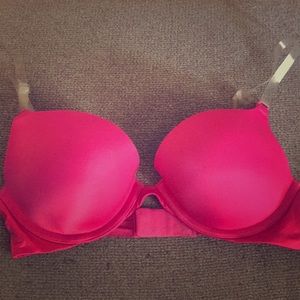 Victoria’s Secret very sexy push up bra